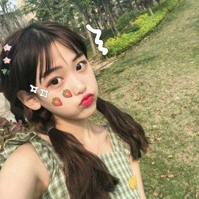 花圃里的蝴蝶